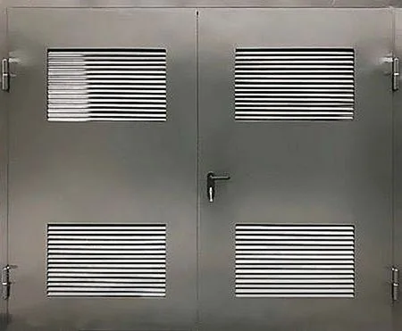 Распашные ворота Grand-10 (Нитроэмаль) - внешняя сторона